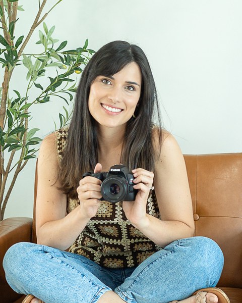 Susana Stethers, the photographer behind the camera